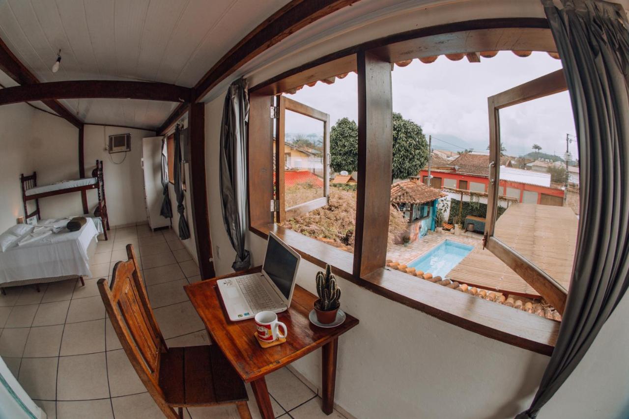 Carpe Diem Hostel & Pousada Araquari Eksteriør bilde
