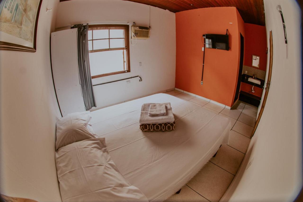 Carpe Diem Hostel & Pousada Araquari Eksteriør bilde