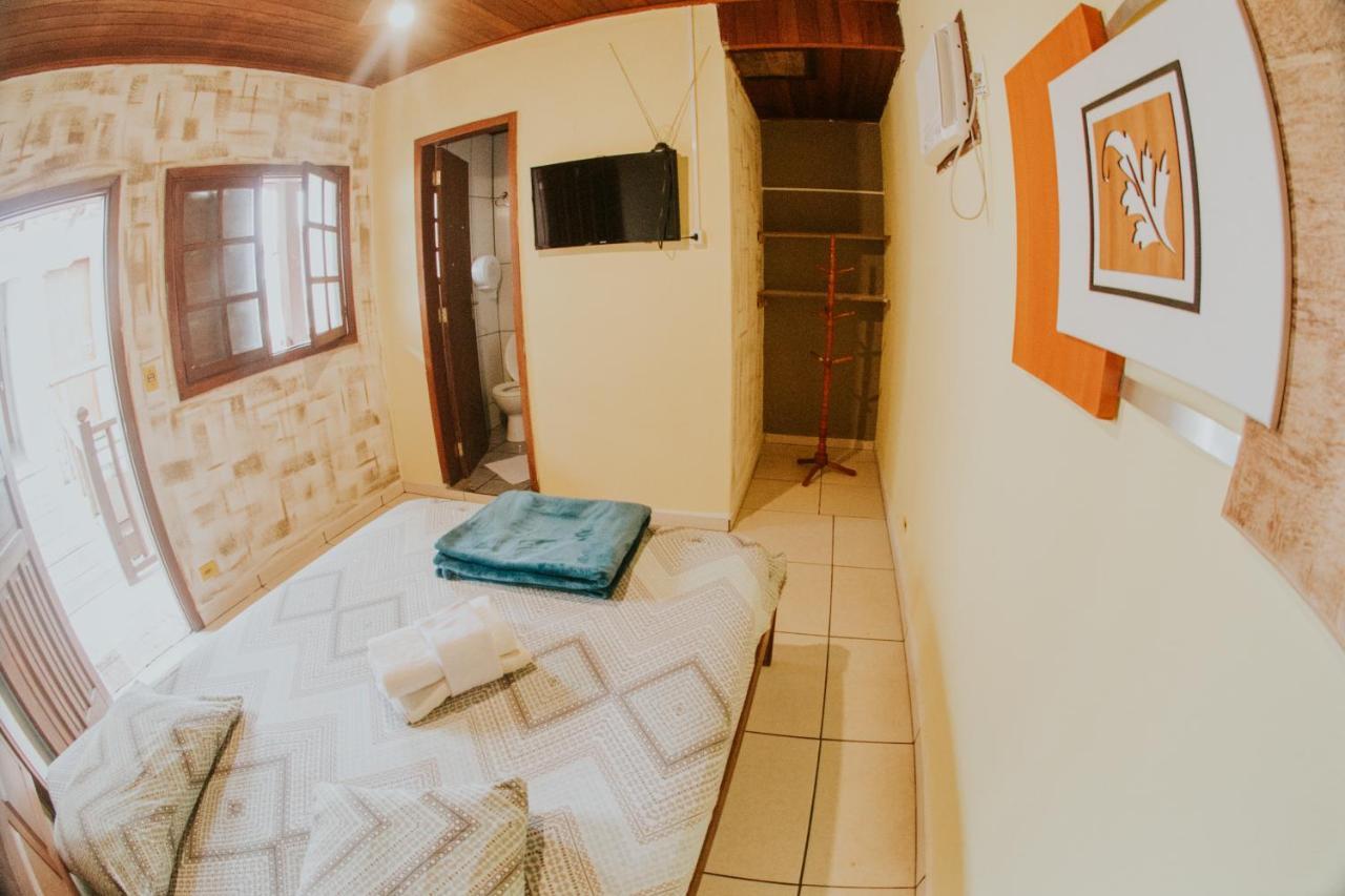 Carpe Diem Hostel & Pousada Araquari Eksteriør bilde